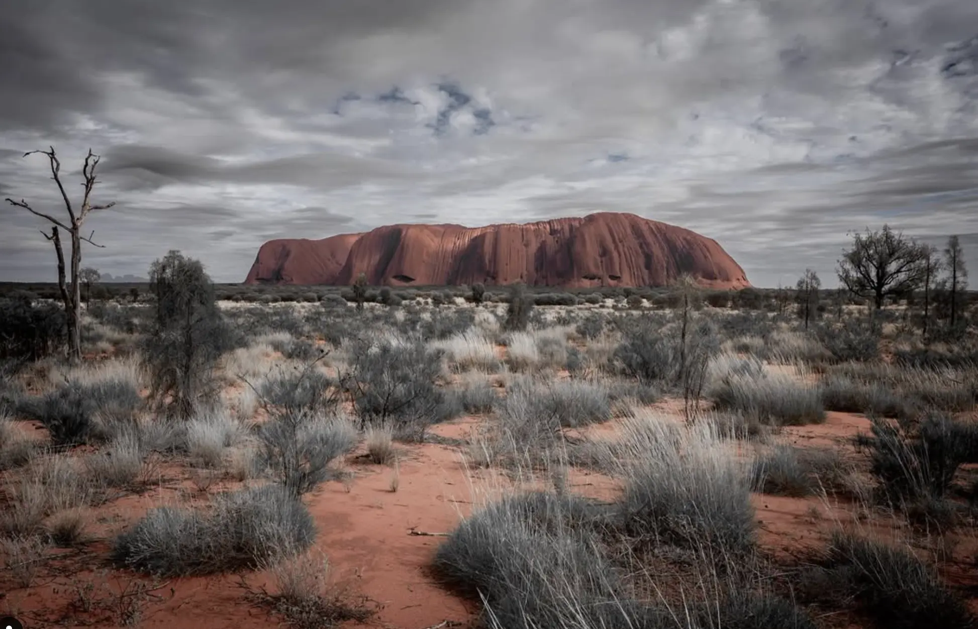 Uluru Base Walk