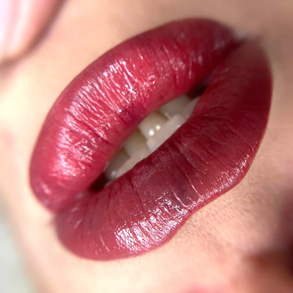 lip tattoo healing colour