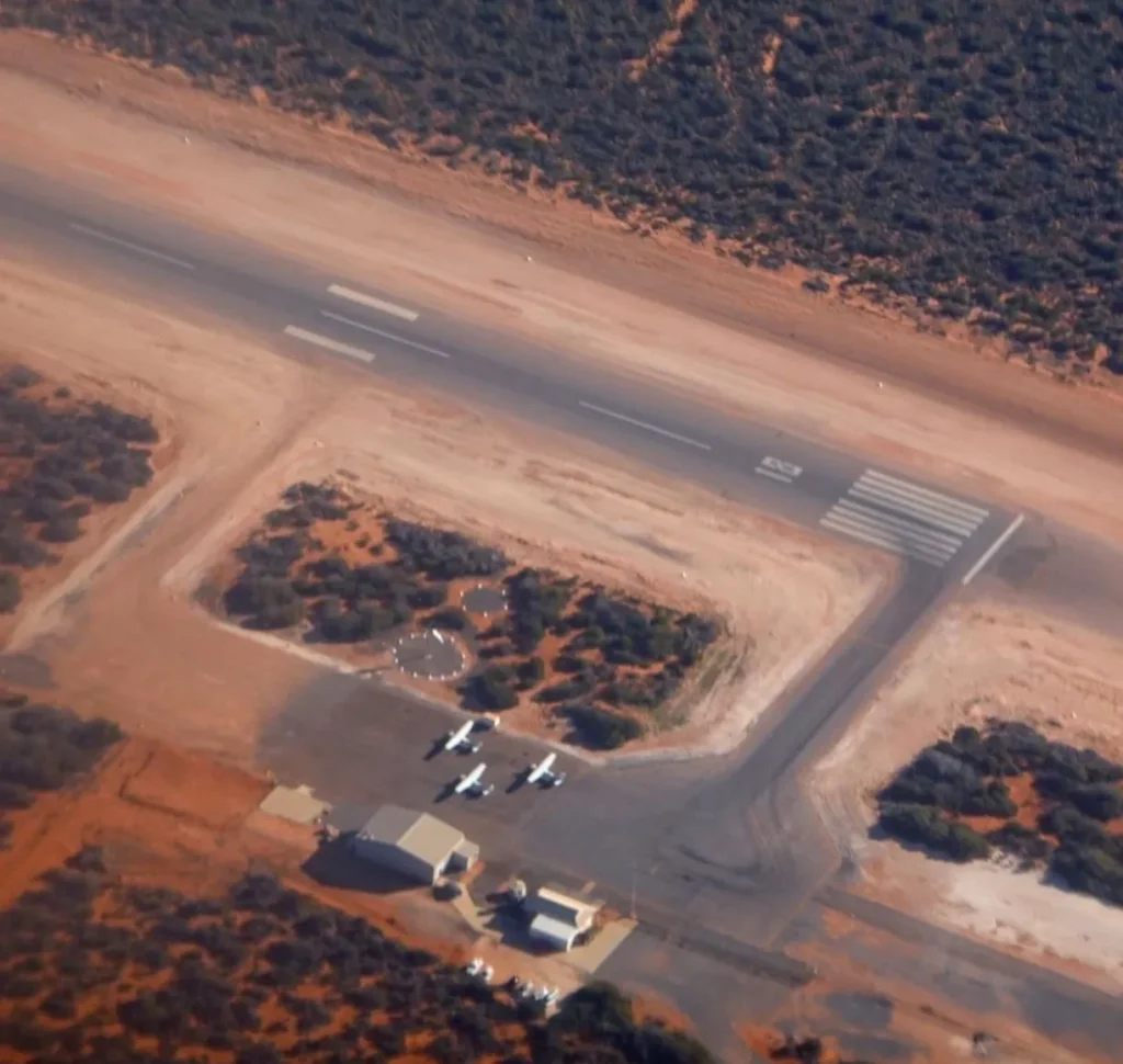 shark bay airport